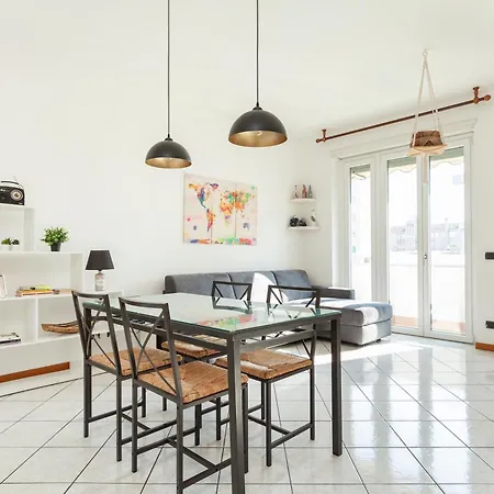 Apartament Stazione - Ariel - Luminoso Con Terrazzo Fino A 6 Posti Letto *